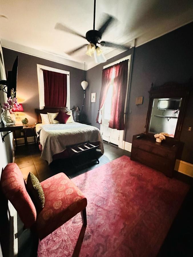 The Dragonfly Treme Guest House Ню Орлиънс Екстериор снимка