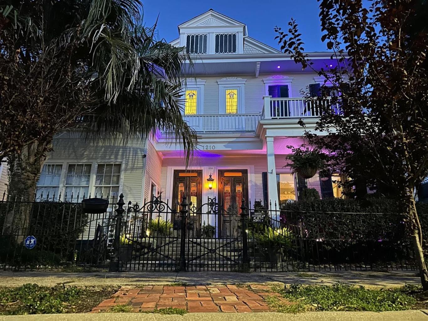 The Dragonfly Treme Guest House Ню Орлиънс Екстериор снимка