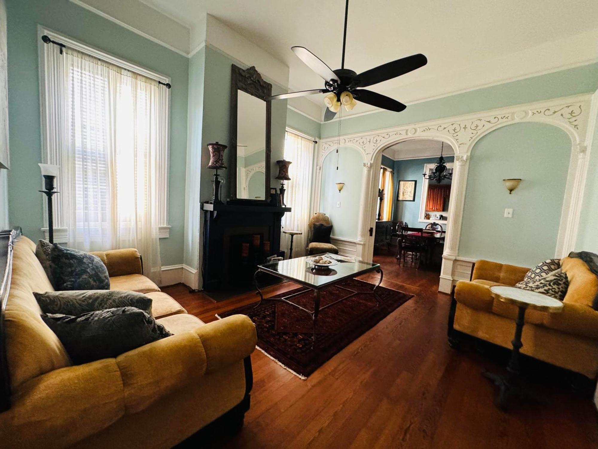The Dragonfly Treme Guest House Ню Орлиънс Екстериор снимка